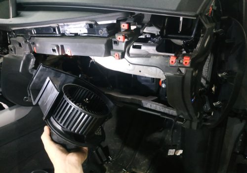 x5-f15-heater-fan-replacement-06